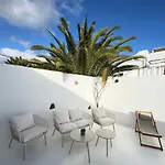 Casitas Santa Rita - Pool & Private Terraces 아파트