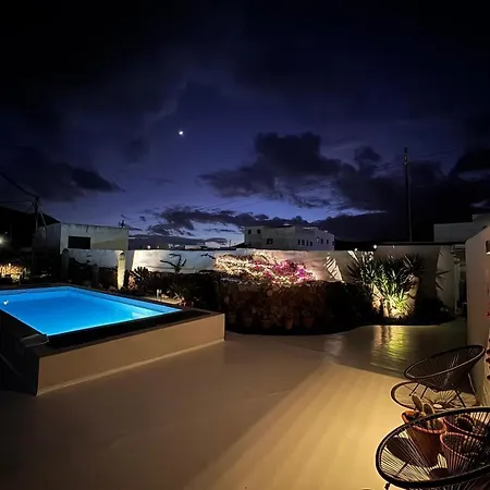 Casitas Santa Rita - Peaceful Oasis In North Lanzarote * Guatiza