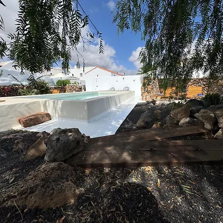 Apartamento Casitas Santa Rita - Private Terraces & Pool Guatiza