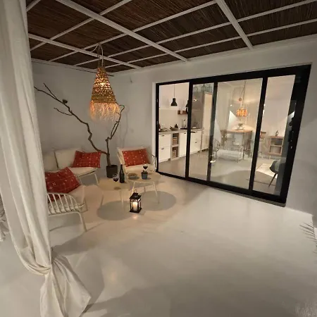 Casitas Santa Rita - Private Terraces & Pool *
