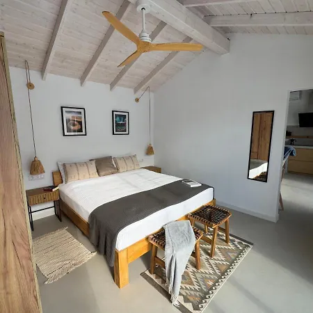 Casitas Santa Rita - Private Terraces & Pool * Guatiza