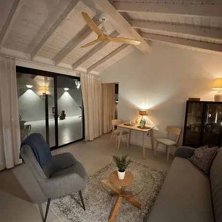 Casitas Santa Rita - Pool & Private Terraces Apartment *