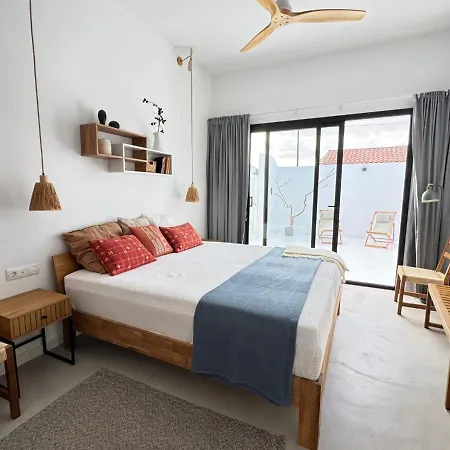 Casitas Santa Rita - Pool & Private Terraces * Guatiza