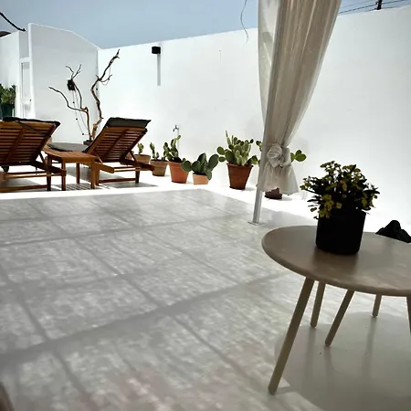 Casitas Santa Rita - Private Terraces & Pool Guatiza