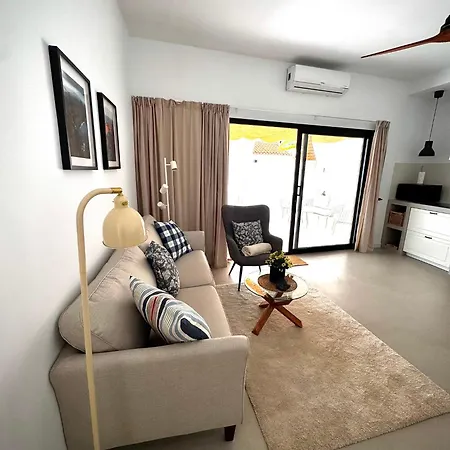 Apartment Casitas Santa Rita Adults Only Oasis With Heated Pool & Private Patios