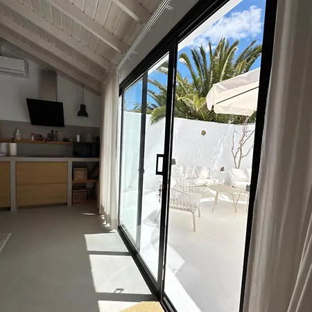 Apartment Casitas Santa Rita Adults Only Oasis With Heated Pool & Private Patios